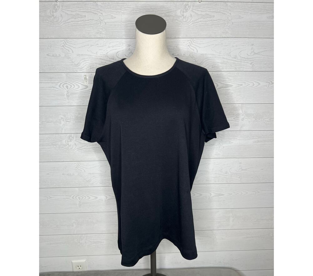 Kate Quinn black boxy tunic Top with short raglan sleeves Size XL NWT